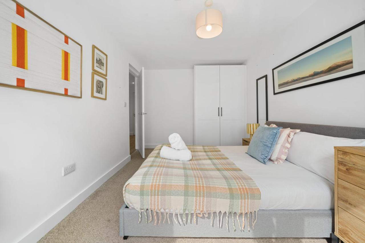 Perfectly Peaceful City Retreat, Liverpool - 10 mins to Centre, Sleeps 3 - B&B Liverpool