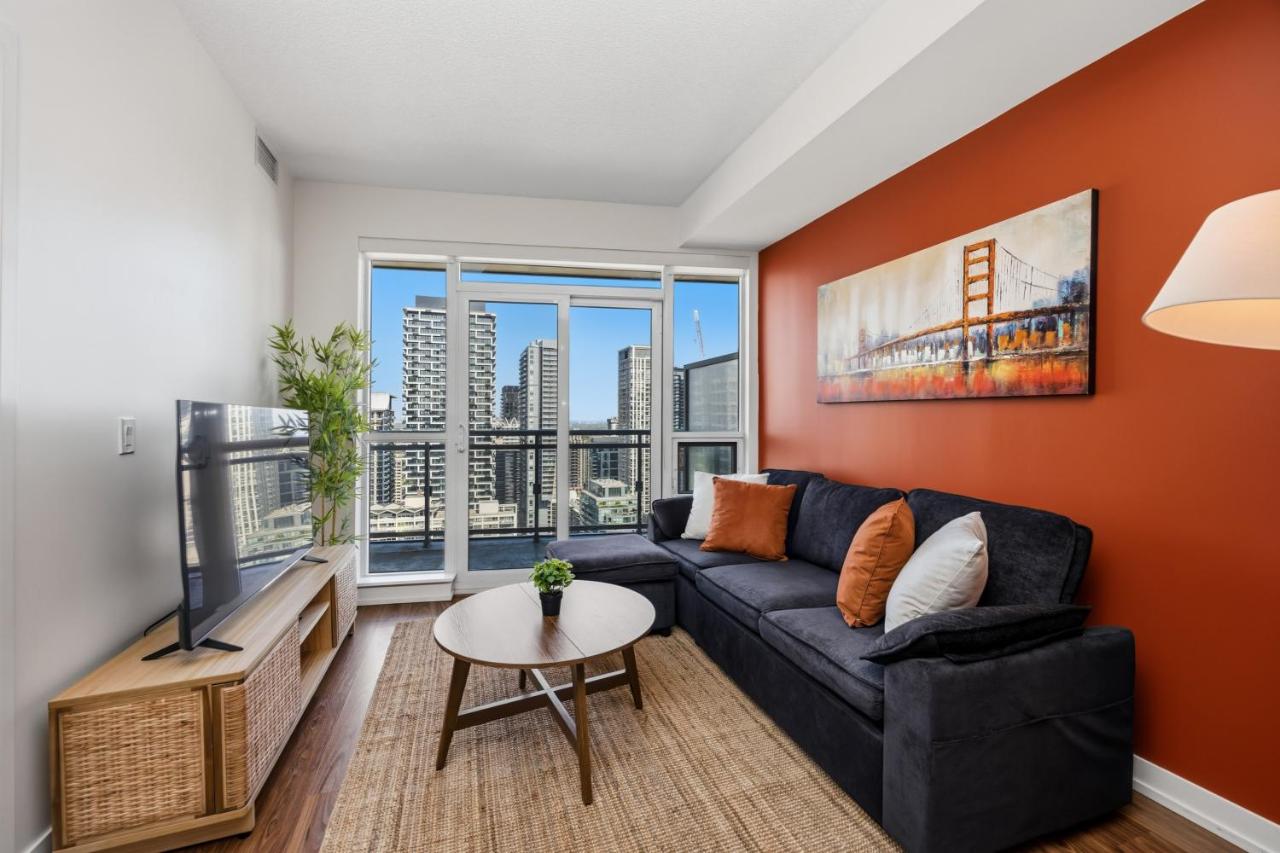 Midtown 1BR, Resort Pool, Grocery, Parking - B&B Toronto
