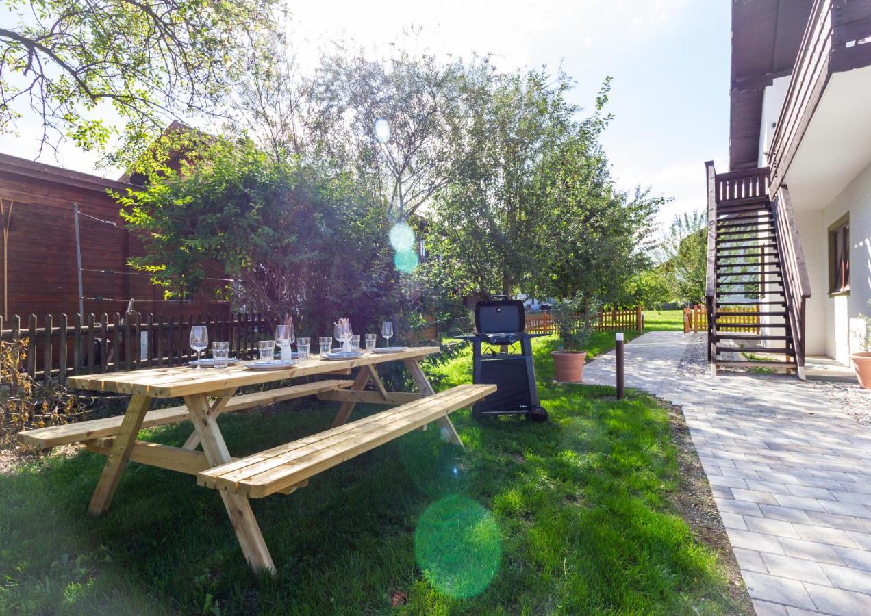 Neu BeSSa Homes Almhütte 8 Pers Balkon Garten 2 Bäder - B&B Ainring