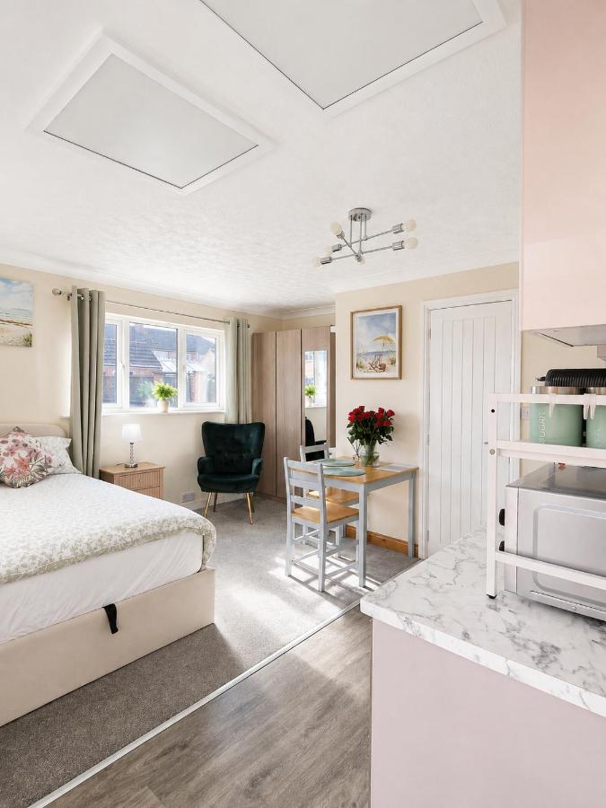 FOREST Apartment - Ferienwohnung Loughborough