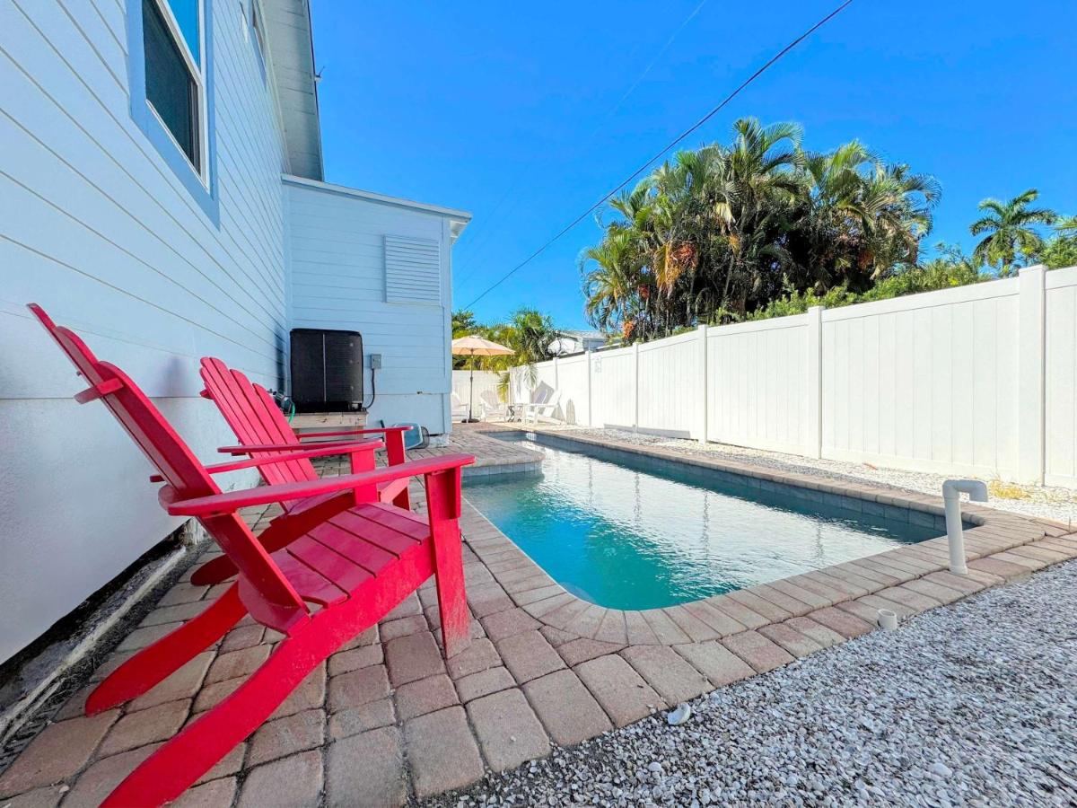 231 Pearl Street, short walk to the beach - B&B Fort Myers Beach
