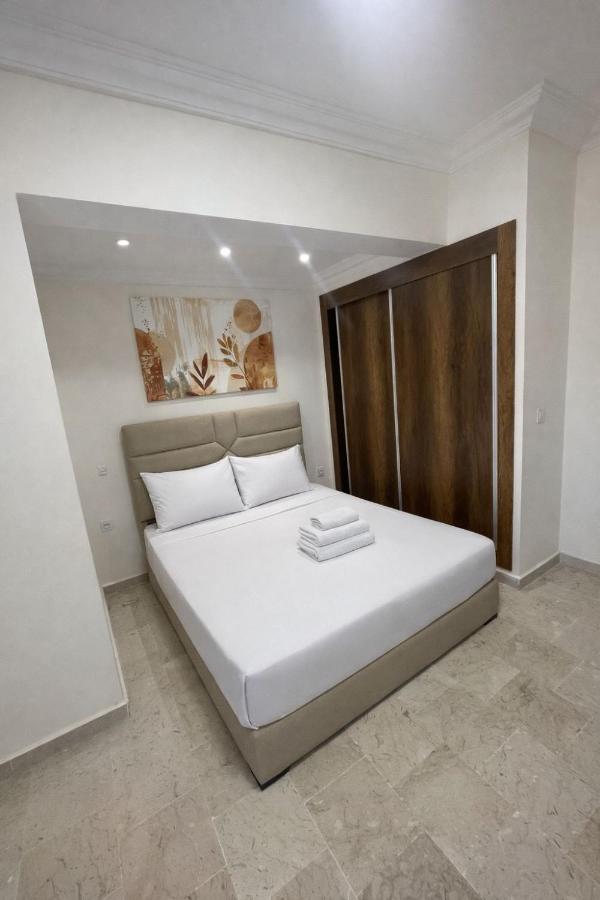 1ch et salon-1min de la gare TGV-parking-wifi - B&B Tangeri