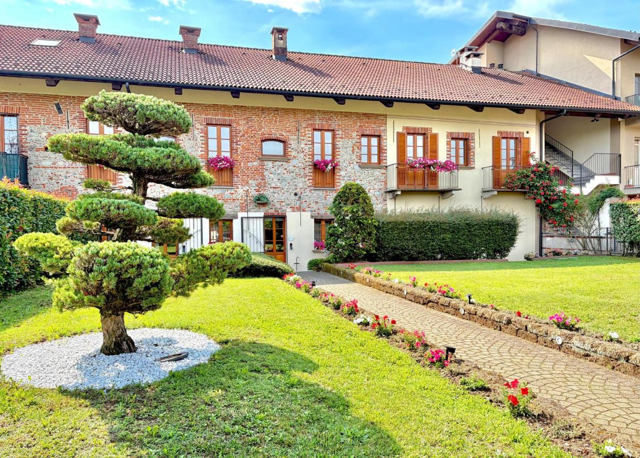 Maison Des Fleurs - B&B San Maurizio Canavese