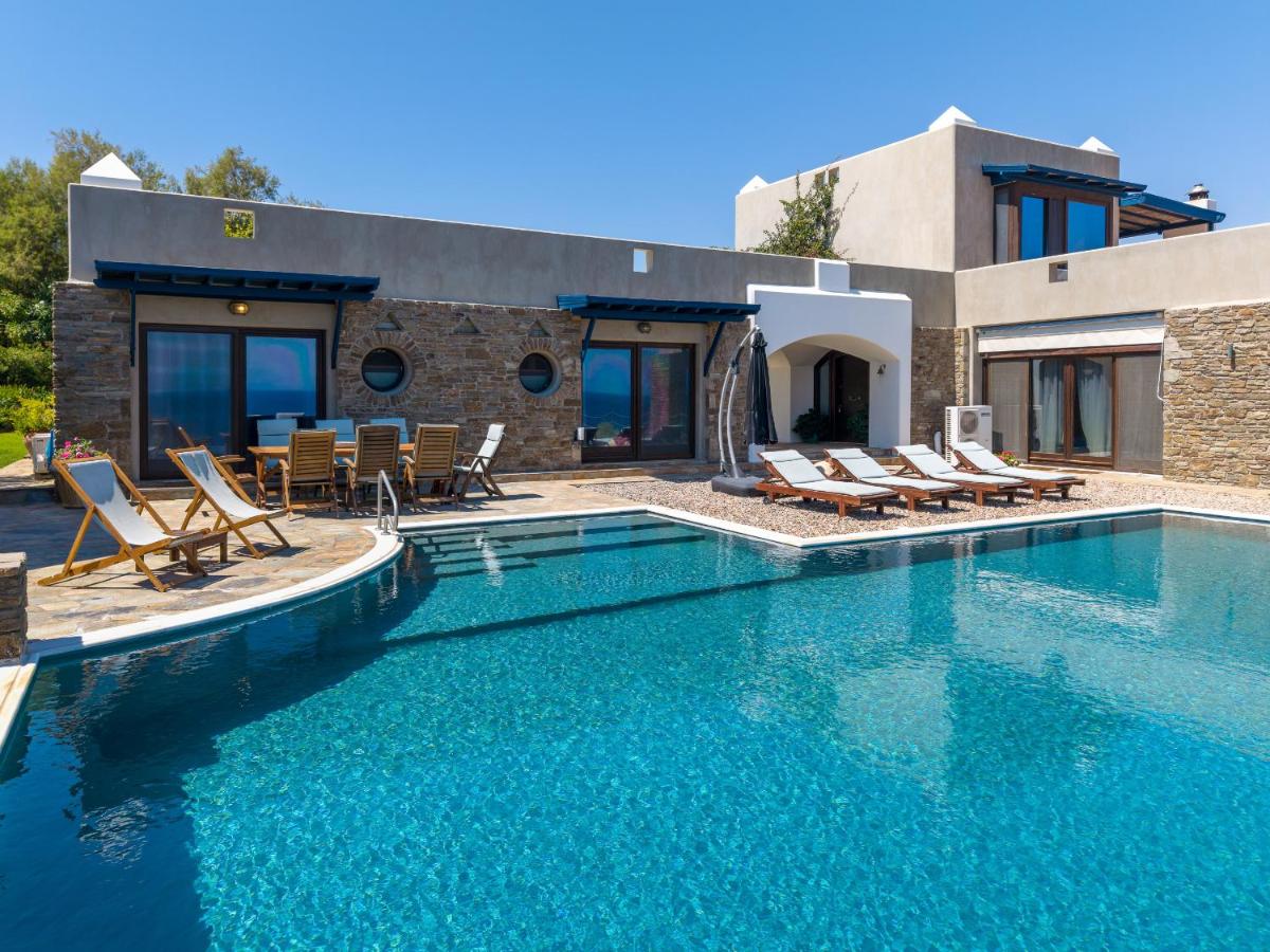 Villa Scorpio,Luxury Seafront Villa with Infinity Pool - B&B Keratea