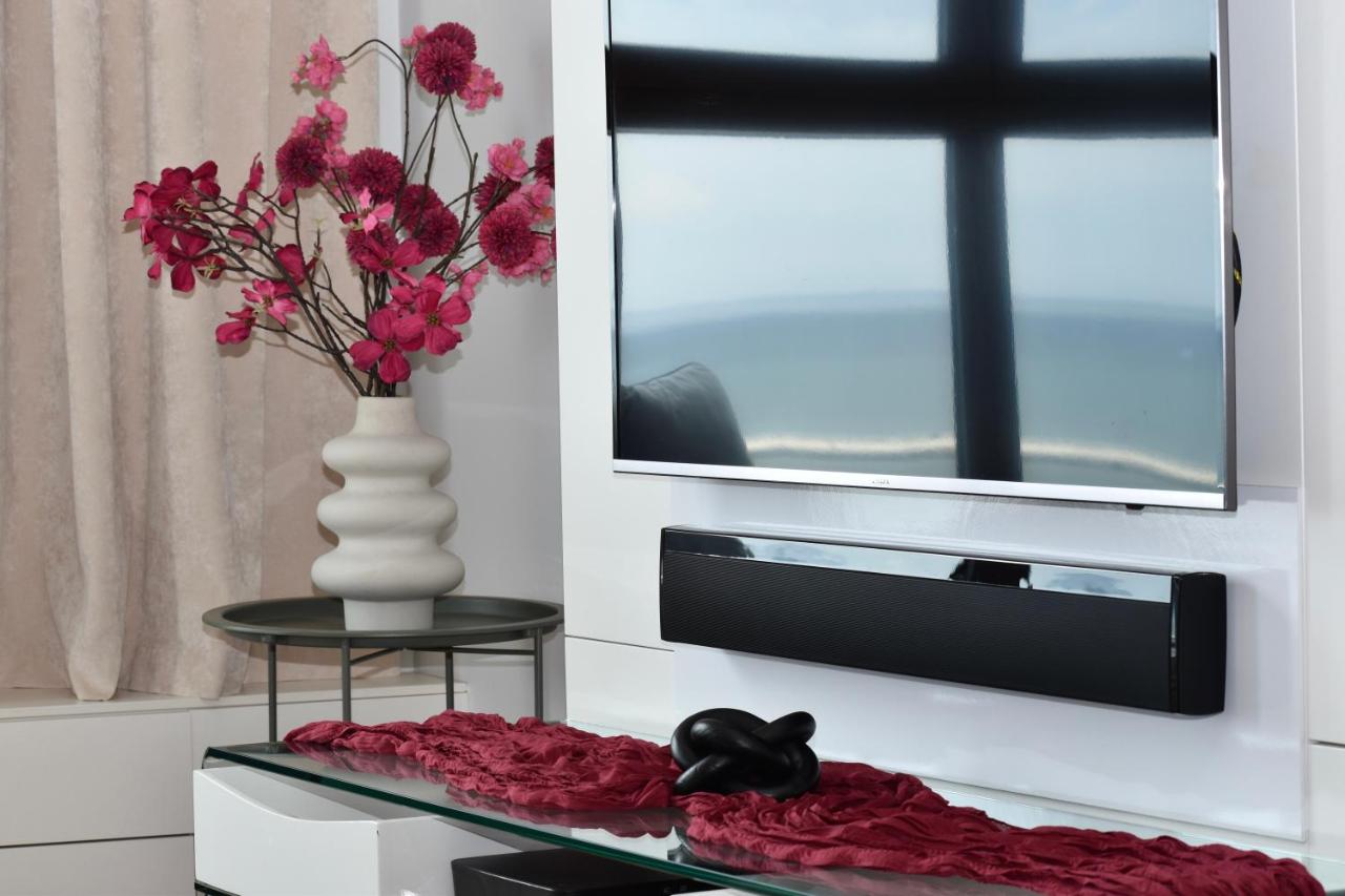 TOTU HOME Sea Towers Apartment Gdynia - B&B Gdynia