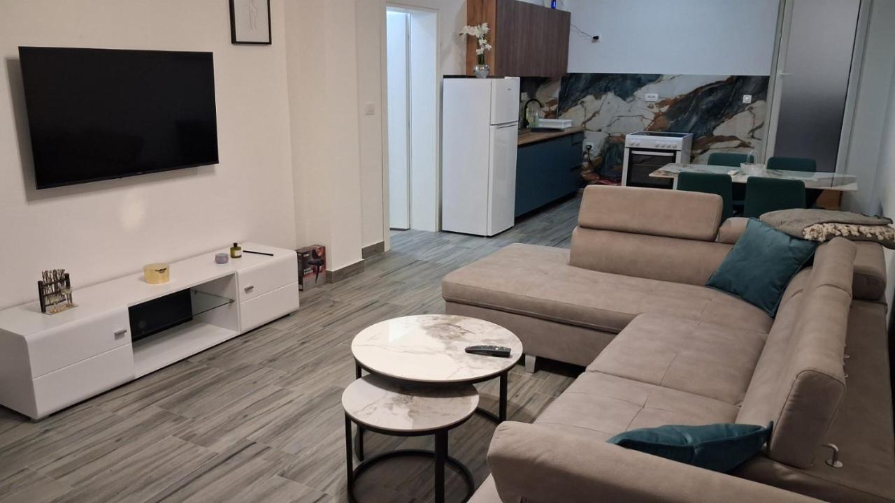 Milan Montenegro - Bed and Breakfast Sutomore