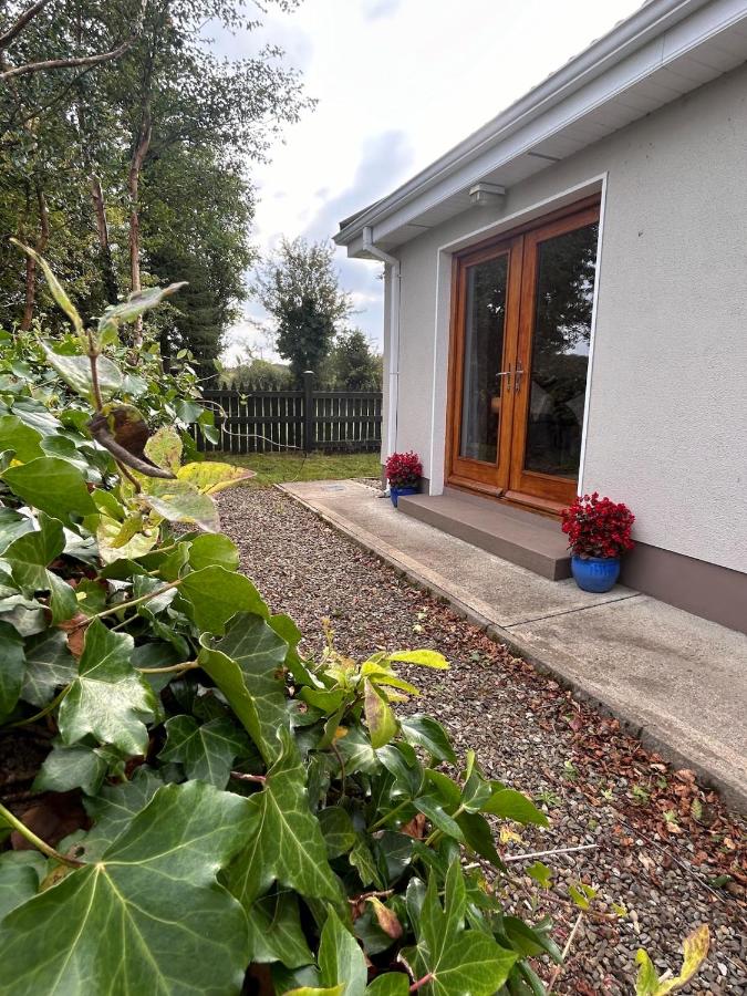 Currach Bán - B&B Galway