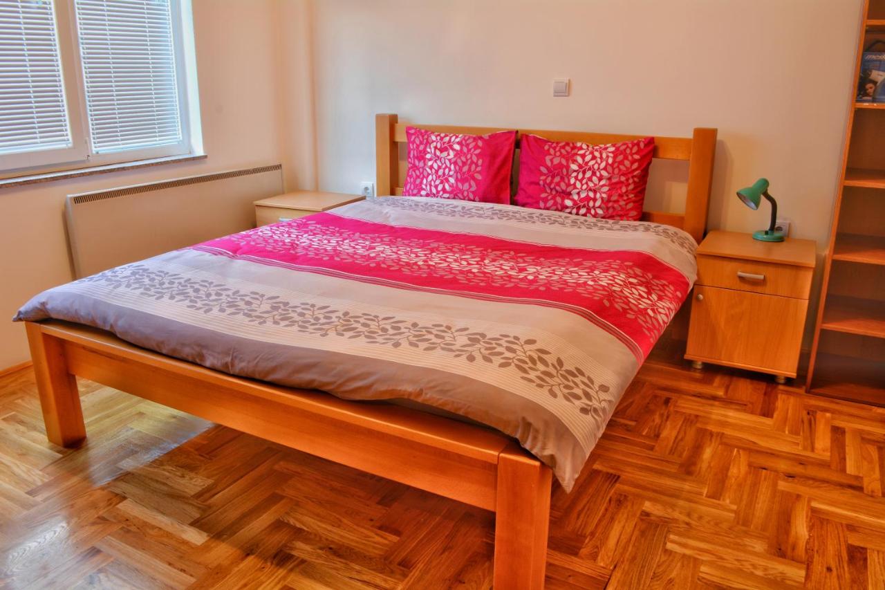 One-Bedroom Apartment - Ground Floor