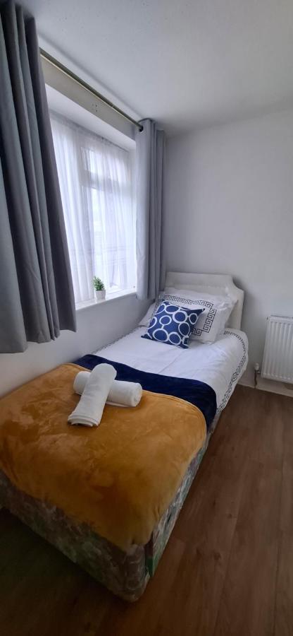 Homely Essex - B&B South Benfleet