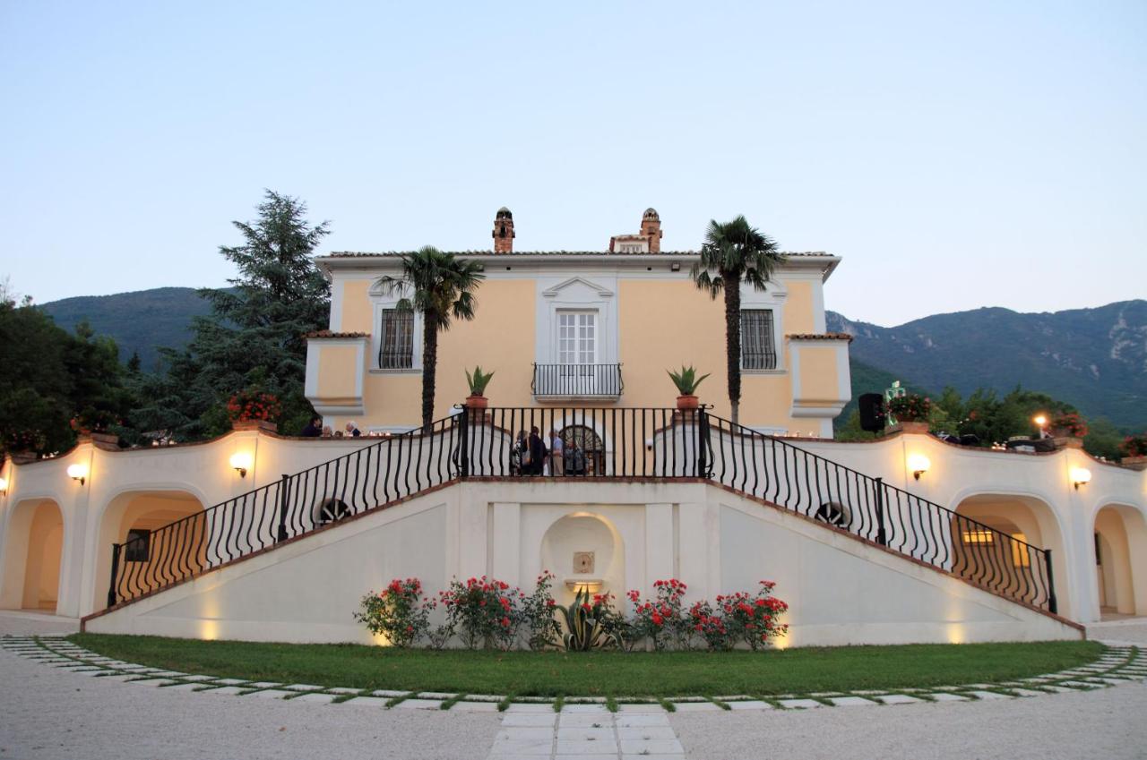 Tenuta Torellone - Bed and Breakfast