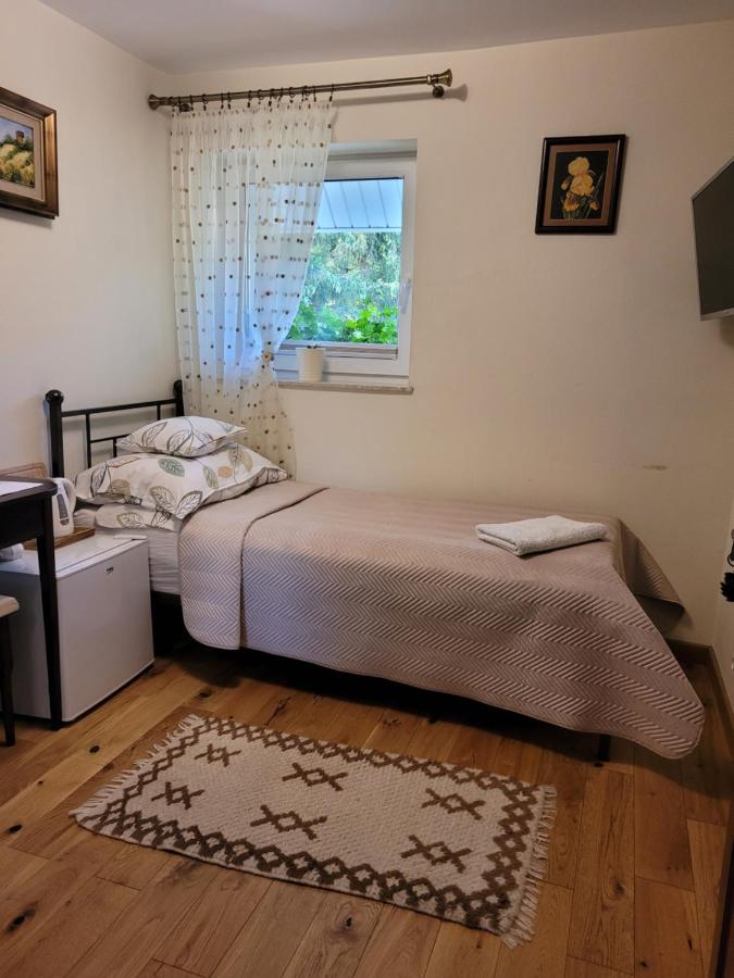 Eenpersoonskamer met Eigen Badkamer