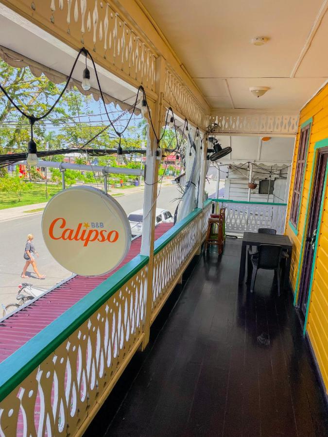 Calipso Bocas Town - Cozy Caribbean House in the Center