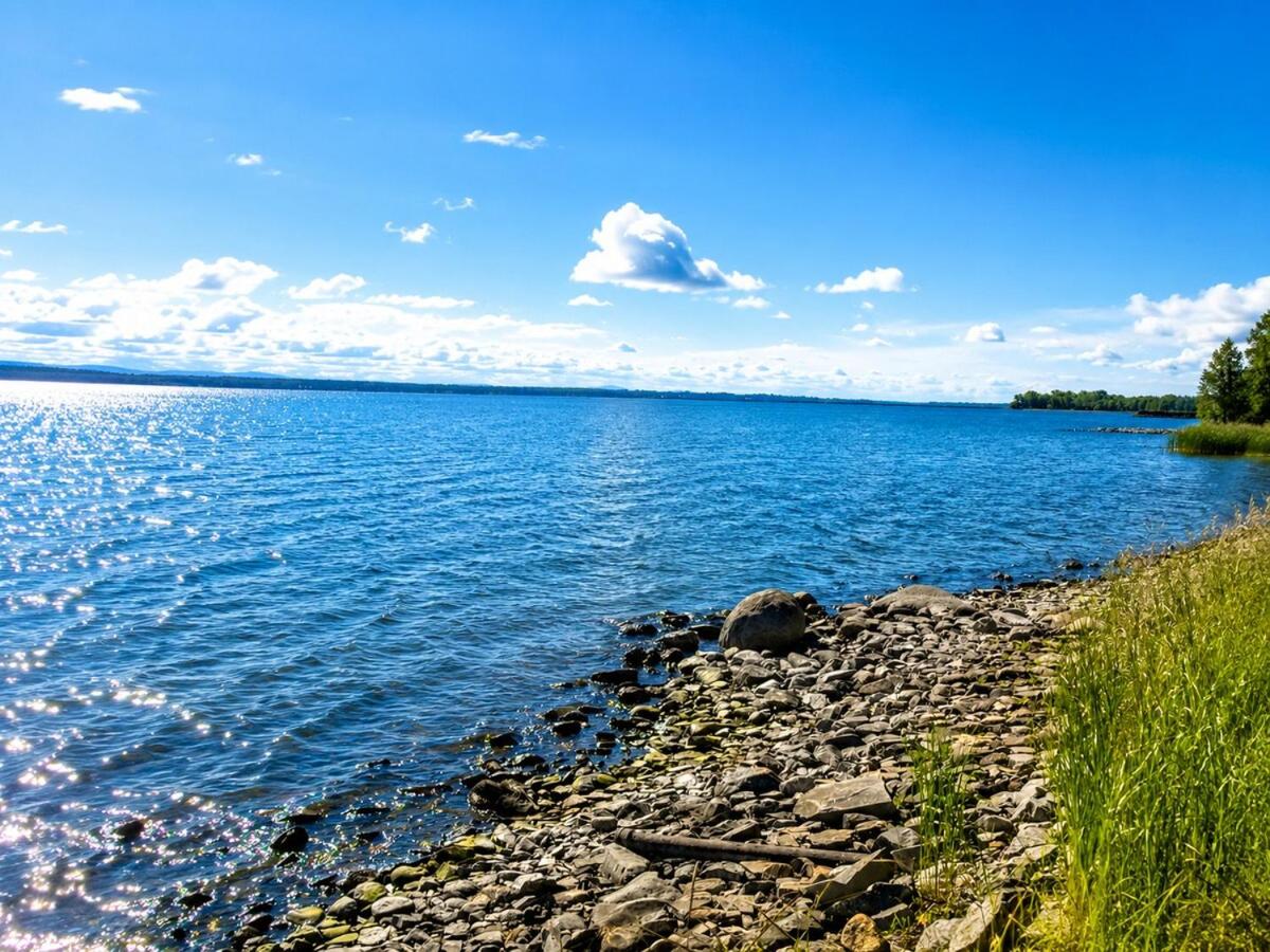 The Lake House-King Bed-Outdoor Kitchen-Hot Tub - Ferienwohnung Rouses Point