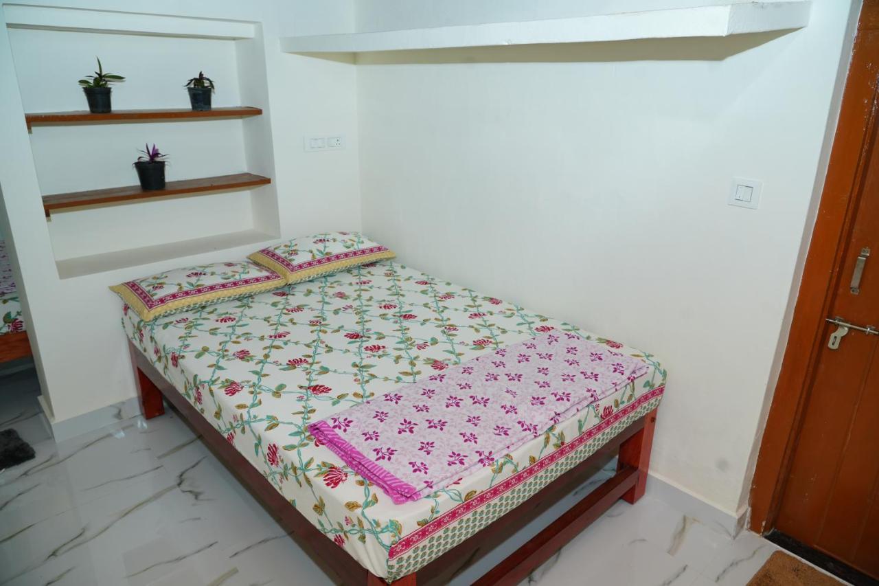 Vierpersoonskamer met Eigen Badkamer