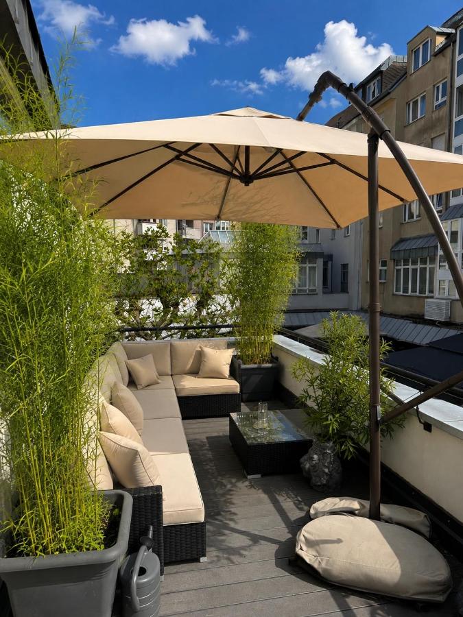 Central Loft Subway, Dining and Shops Next Door - B&B Francoforte sul Meno