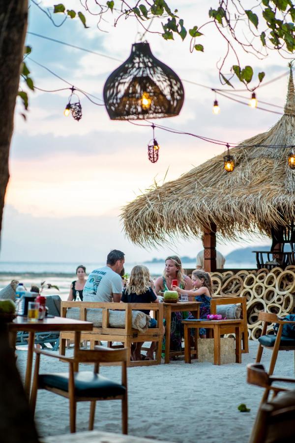 Bungalow Superior - Junto al mar