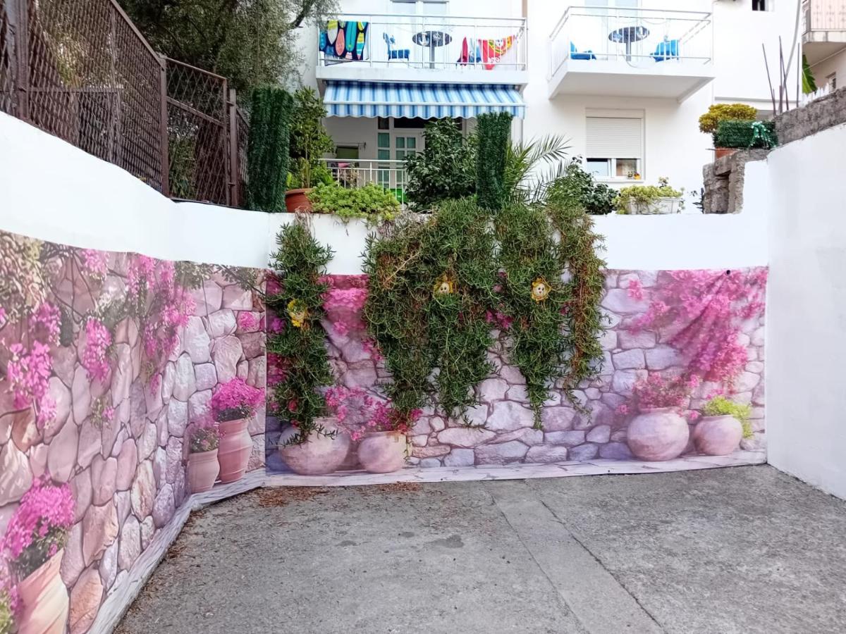 Guest House Vila Bak - Chambres d'hôtes Budva