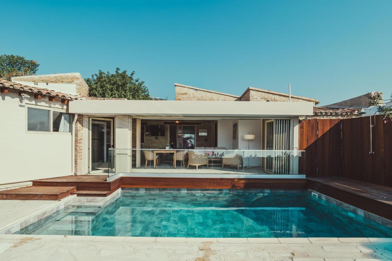 Villa Melissi - Seaview 3 Bedroom Villa With Private Pool - Bed and Breakfast Psematisménos