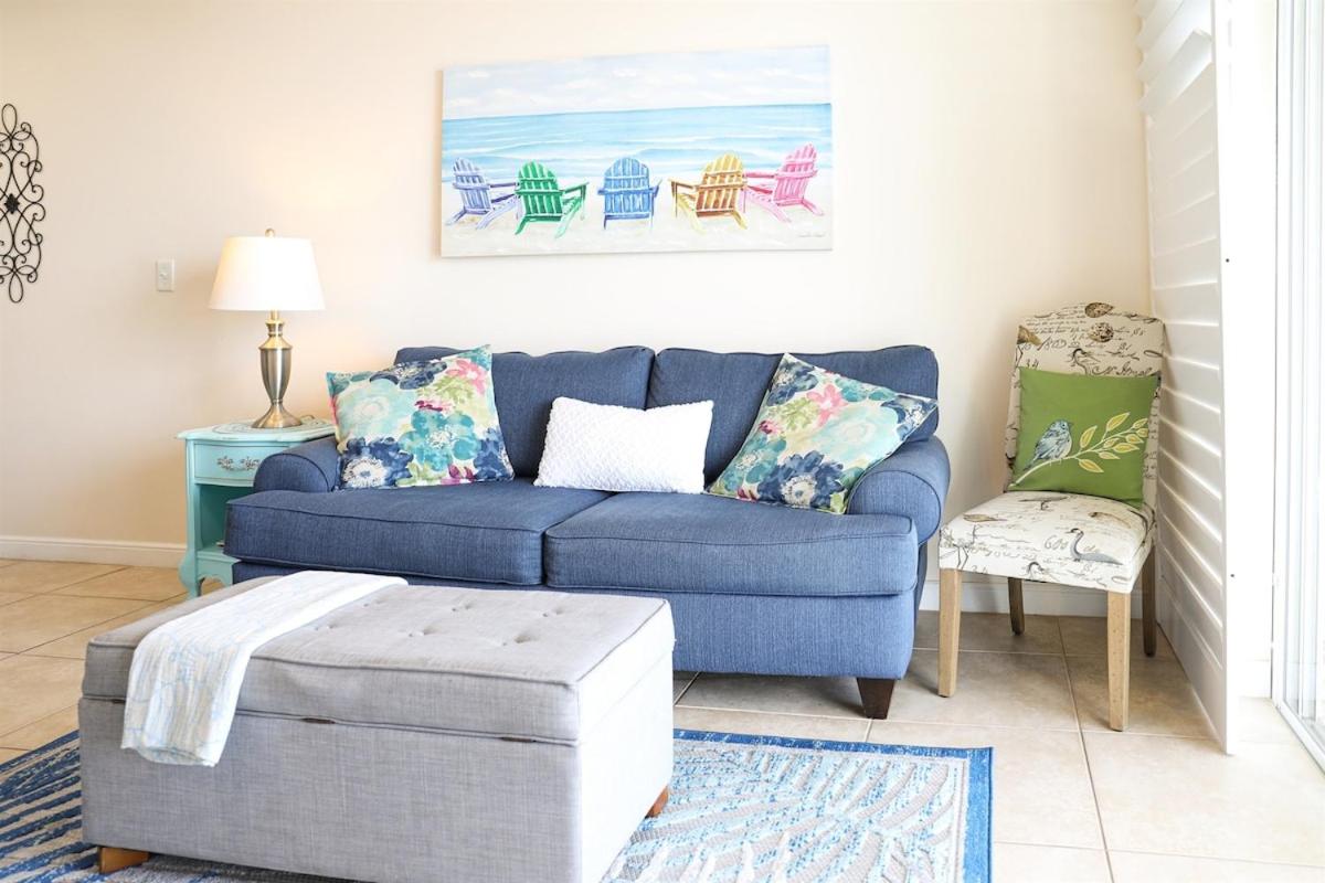 Dolphin Bay in Boca Ciega Resort - 2BR, Pool, Bay View - B&B St. Petersburg