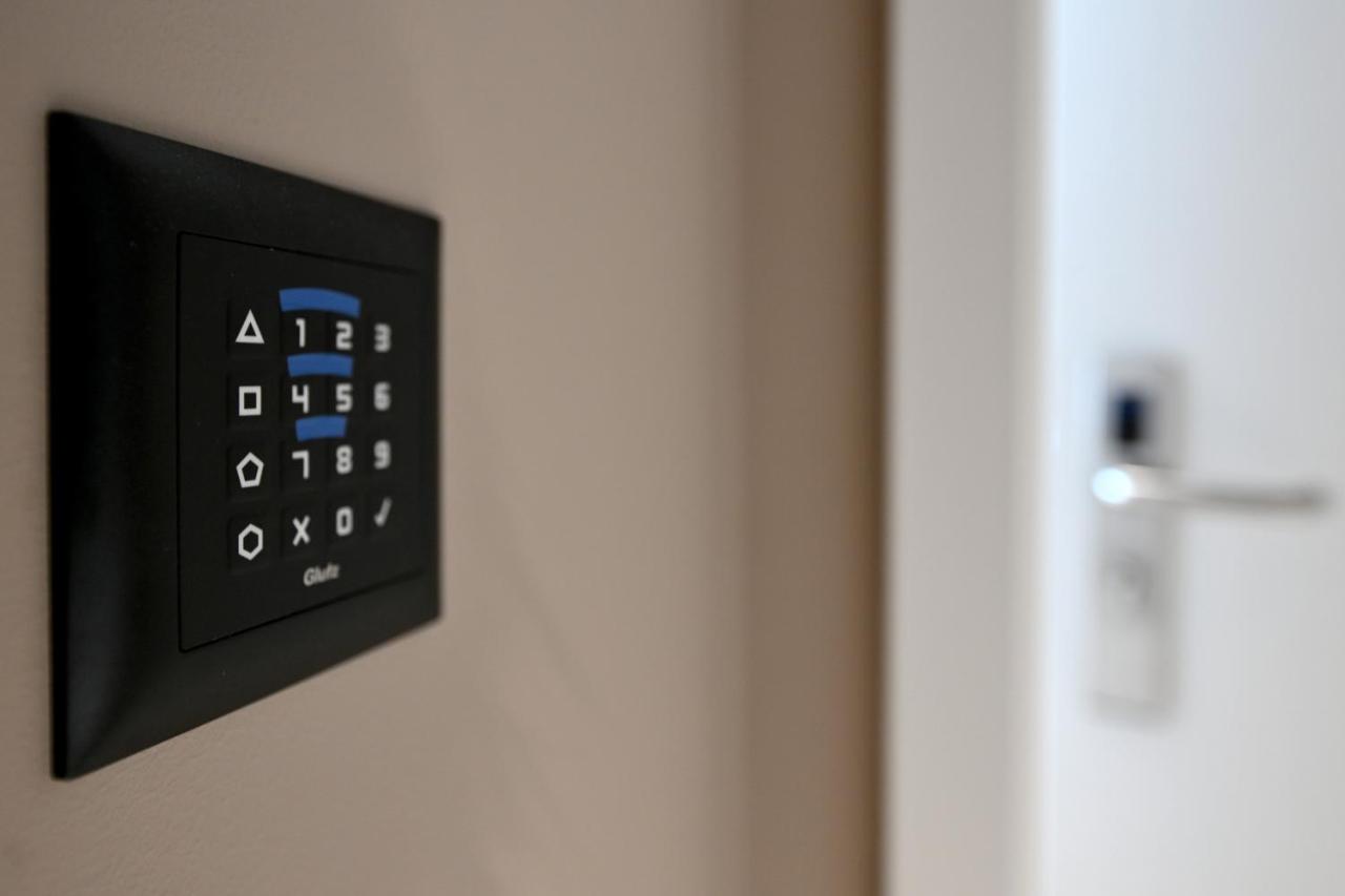 WYSE Apartments Nürnberg City, klimatisiert, vollausgestattete Kitchenette, 24h Check-in, Metro - B&B Norimberga