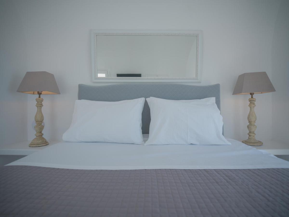 Suite Junior con bañera de hidromasaje al aire libre y vistas a la caldera