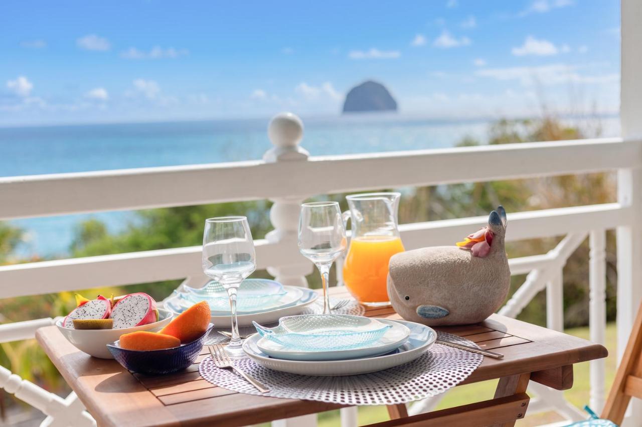 Studio Azur Vue mer & Rocher du Diamant - B&B Le Diamant