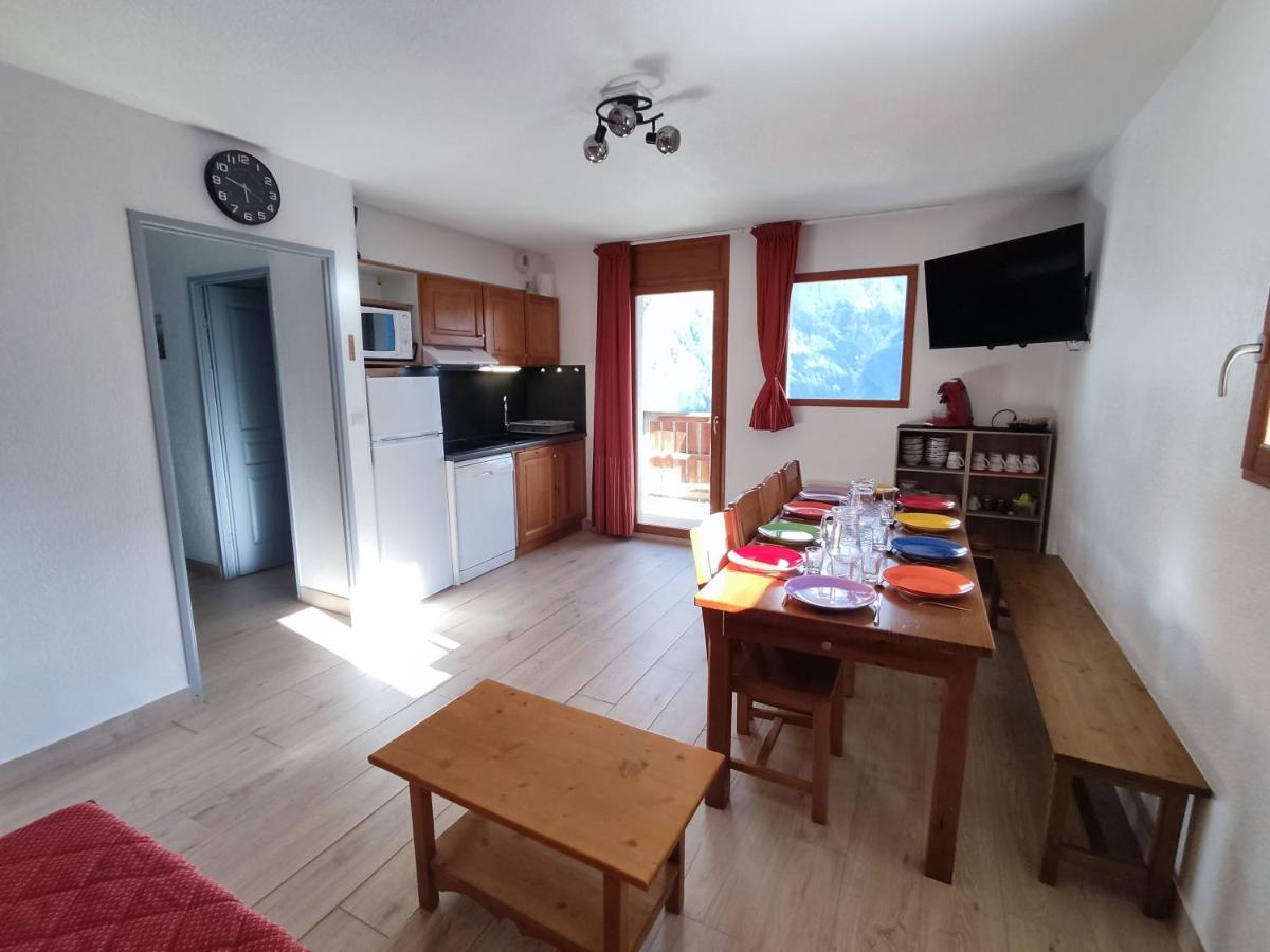 Bel appartement 4 pièces 10 personnes - proche pistes - superbe vue - 2 balcons - Ferienwohnung Orcières