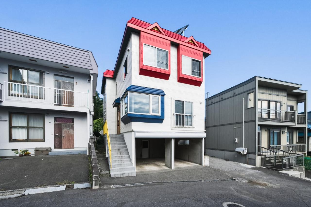 THE BEEHIVE AIOI - B&B Otaru