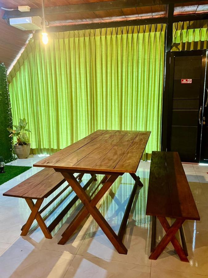The Cabin House Warakapola - Bed and Breakfast Warakapola