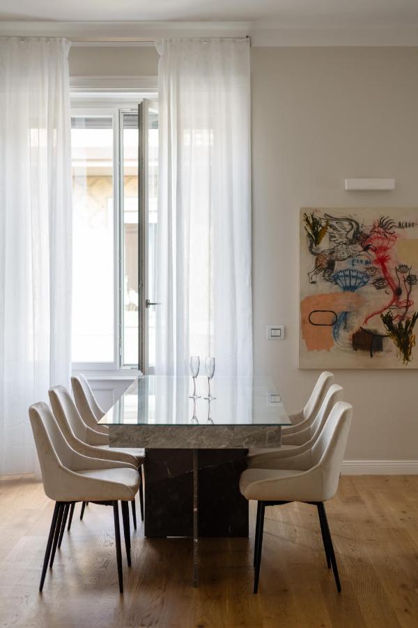 Two-Bedroom Superior Apartment - Galleria del Corso 4