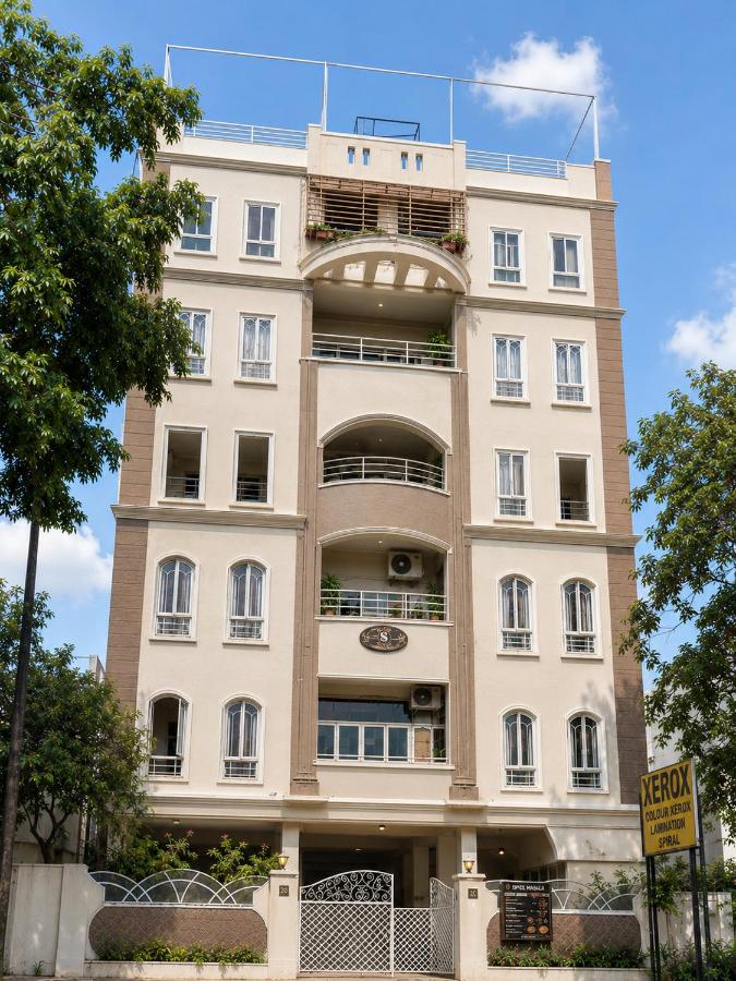 Stayora Luxury 3-Bedroom, Serviced Apartment, Hyderabad - B&B Hyderabad
