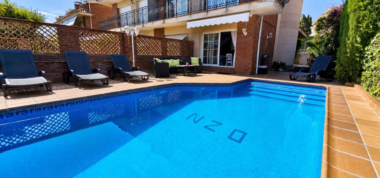 Casa con piscina en costa Barcelona - Ferienwohnung Sant Vicenç de Montalt