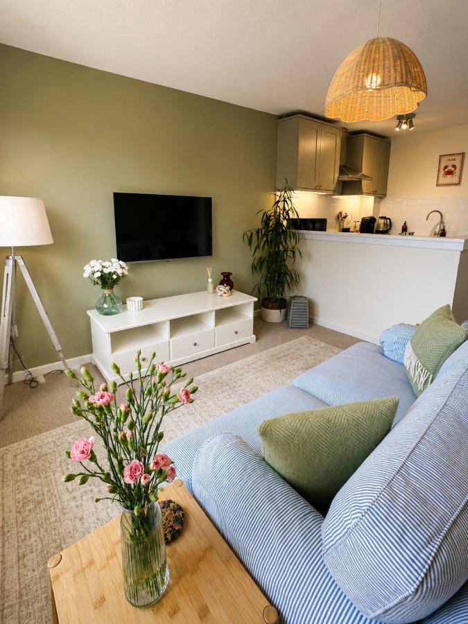 Perfectly located between Cheltenham & Gloucester - B&B Gloucester