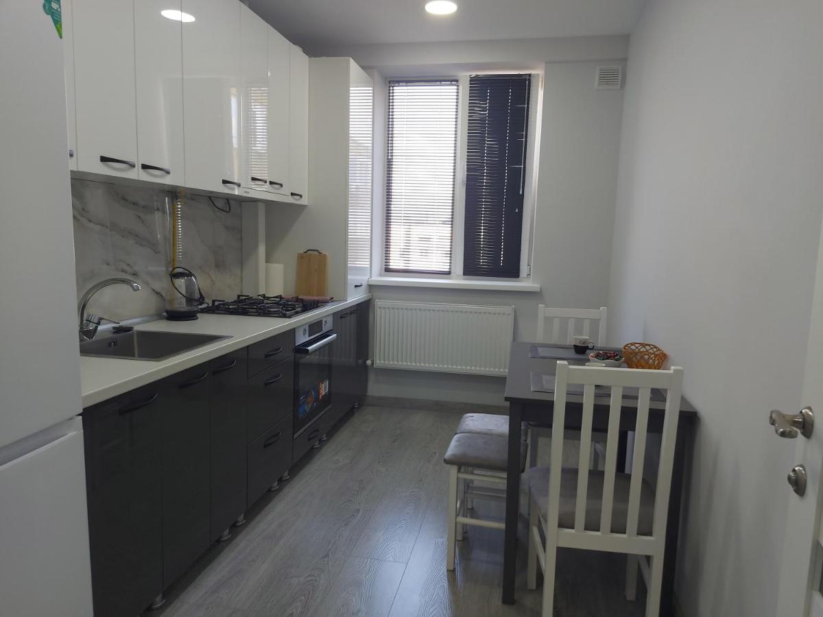 Apartament LUX - Chambres d'hôtes Chişinău