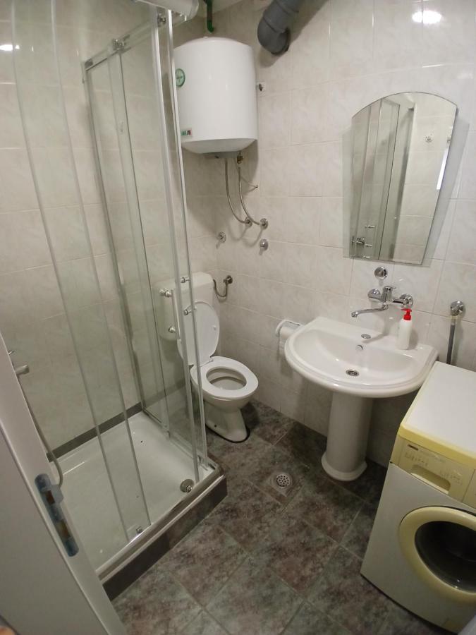 Private apartment, free garage and garden - Bed and Breakfast Gradiška