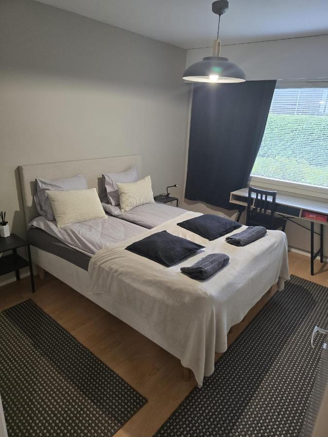 Rauhallinen ja viihtyisä asunto 4 erillisänkyä - Ferienwohnung Salo