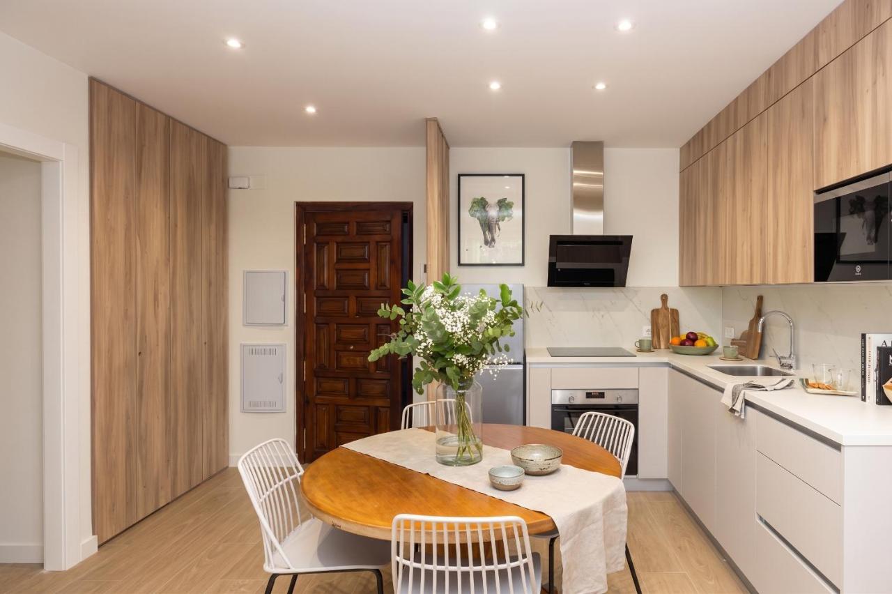 ChezmoiHomes Central Prime Apartment II FREE Parking - B&B Granada