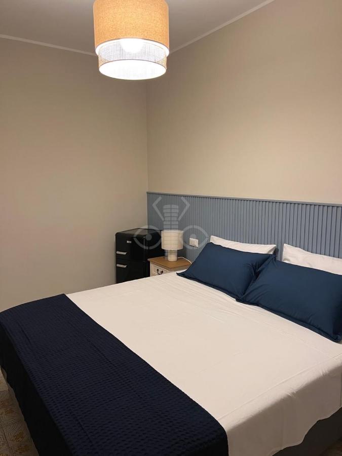 Deluxe Doppel-/Zweibettzimmer mit Balkon