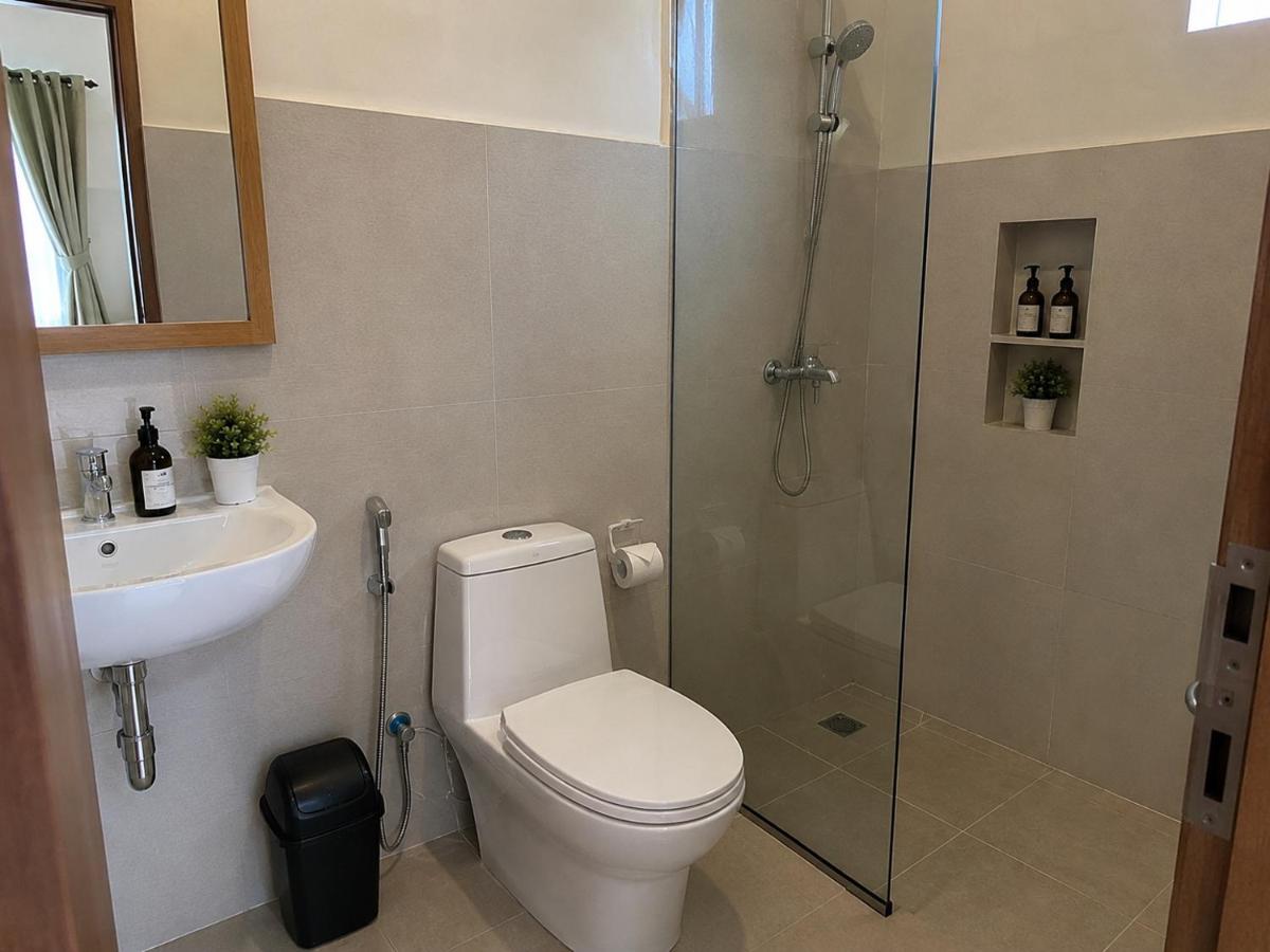 shopee wee guest house - Bed and Breakfast Tegal
