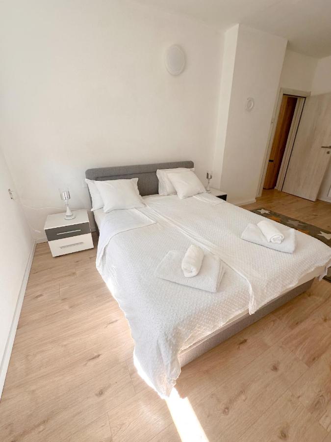 Apartman-5D - Chambres d'hôtes Banja Luka