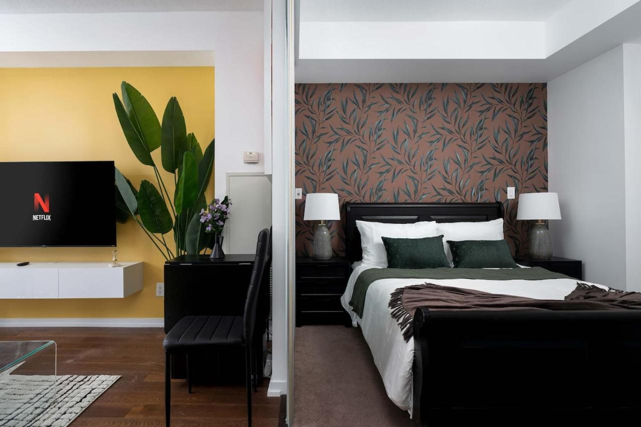 Live the excitement Stay next to Scotiabank Arena! - Apartment - Chambres d'hôtes Toronto