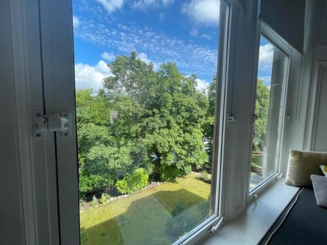 Upper Duplex in Pollokshields Merchants villa - Ferienwohnung Glasgow