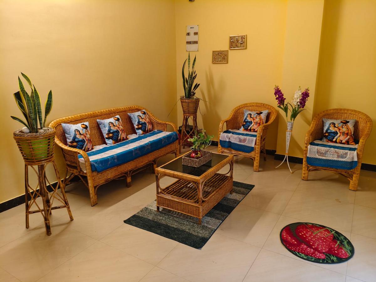Mon Alohi Stay - B&B Guwahati
