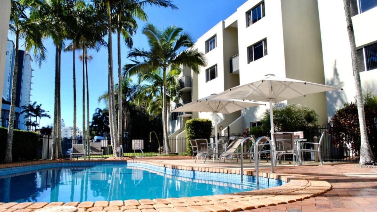 Great Views, Ultimate Comfort and Top Location! - Bed and Breakfast Caloundra