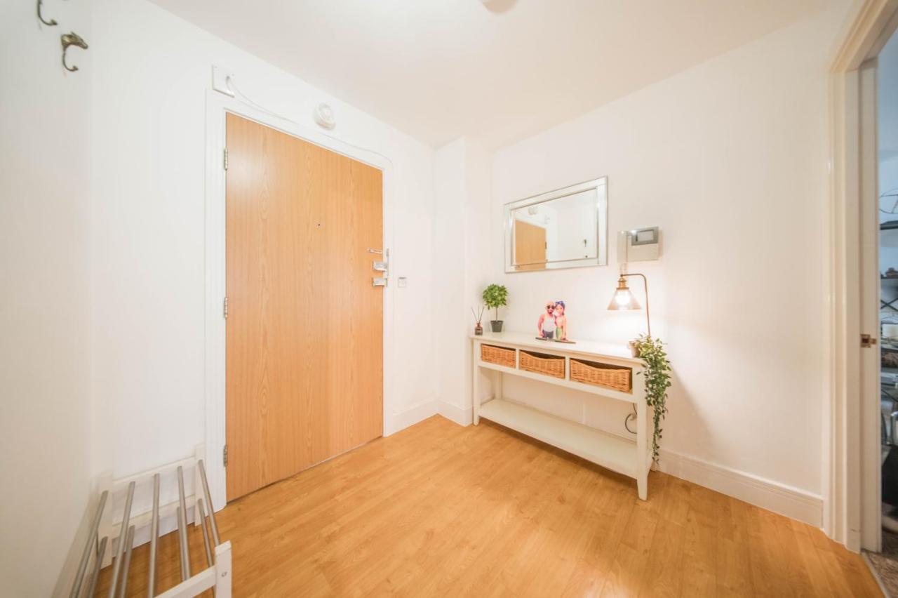City Apartment - Walking distance to Mailbox - B&B Birmingham