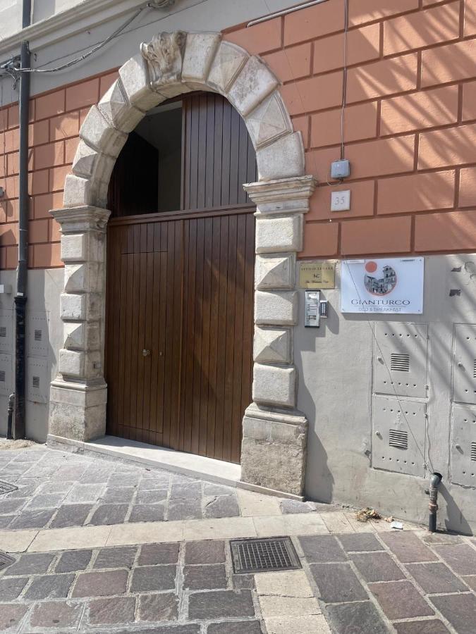 Gianturco Bed and Breakfast - B&B Avigliano