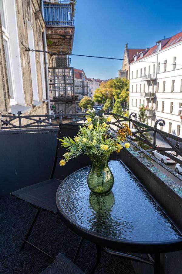 Apartly - City Center I Balcony - B&B Szczecin