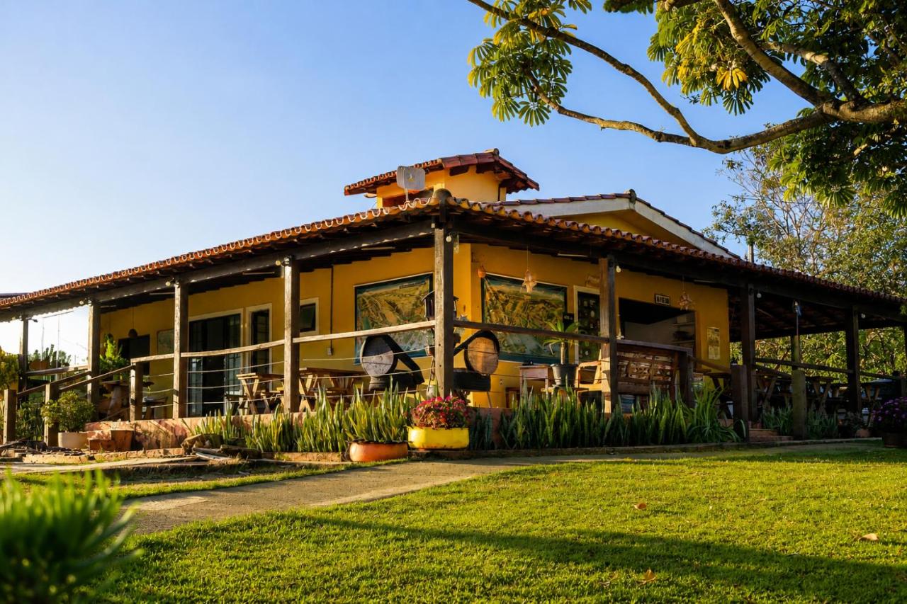 Pousada Canyons - Bed and Breakfast Capitólio