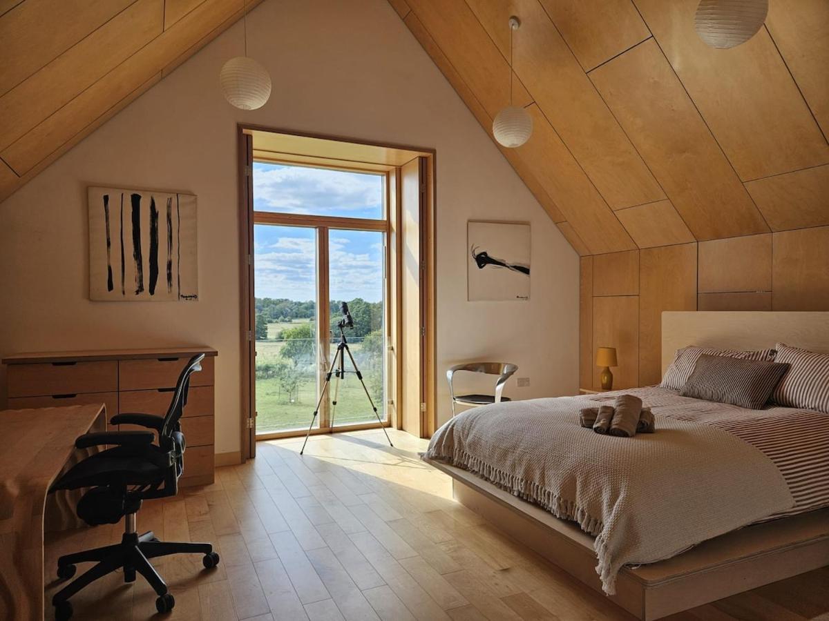 Meadow Barn Modern design country retreat - Bed and Breakfast Garveston