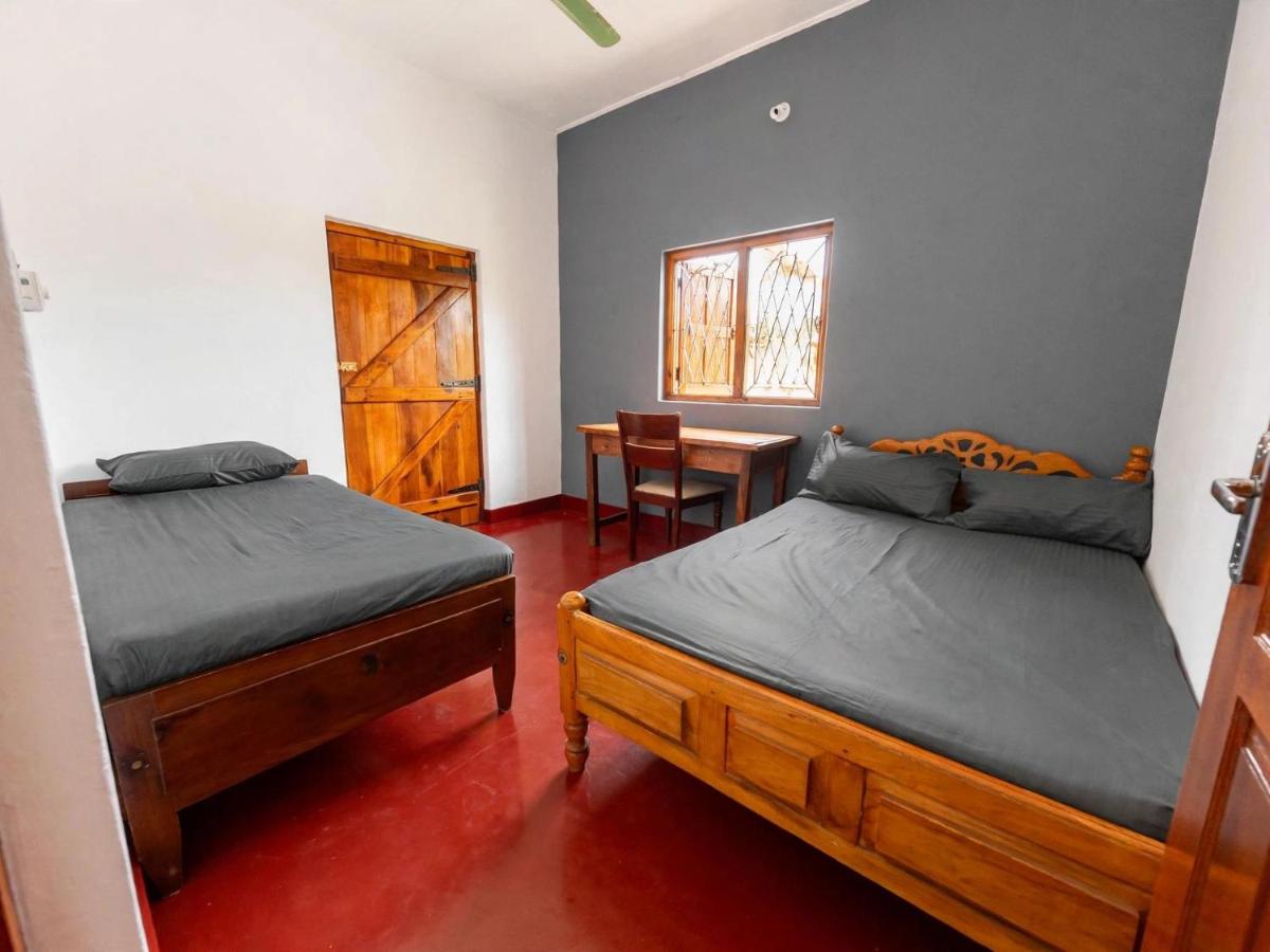 Batti Lagoon Villa - Chambres d'hôtes Batticaloa